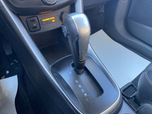 Used 2019 Chevrolet Trax LT w/ LT Convenience Package image 29