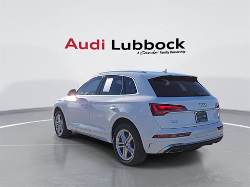 Certified 2024 Audi Q5 e Premium image 6