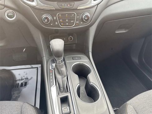 Used 2022 Chevrolet Equinox LT image 20