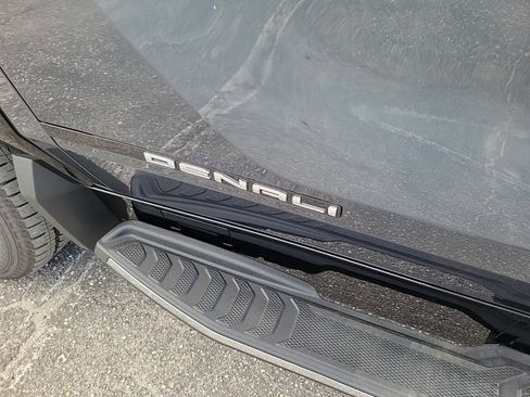 New 2025 GMC Sierra EV Denali image 10