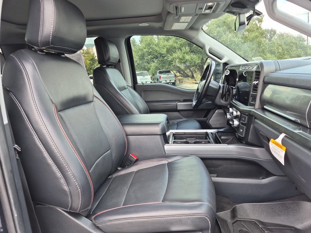 Used 2023 Ford F250 Lariat w/ Lariat Ultimate Package AWD/4WD image 40
