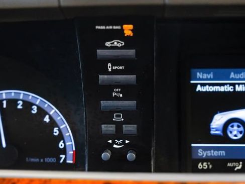 Used 2011 Mercedes-Benz S 550 image 33