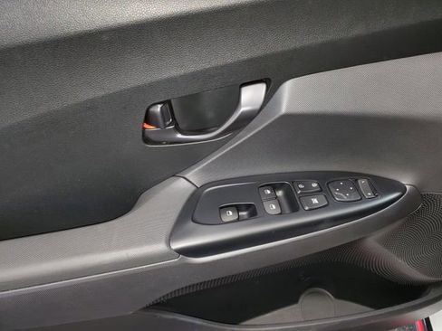 Used 2020 Hyundai Veloster N image 22