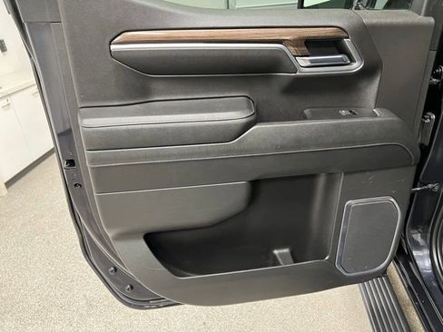 Used 2023 Chevrolet Silverado 1500 RST w/ Max Trailering Package AWD/4WD image 43