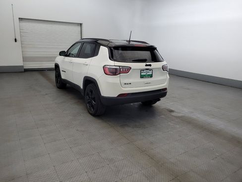 Used 2019 Jeep Compass Latitude AWD/4WD image 5