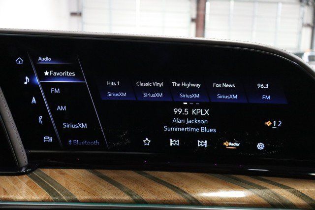 Used 2021 Cadillac Escalade Sport Platinum RWD image 52