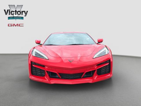 Used 2024 Chevrolet Corvette E-Ray w/ ZER Performance Package AWD/4WD image 2