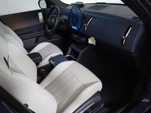 New 2026 MINI Cooper Countryman S w/ Comfort Package Max image 17