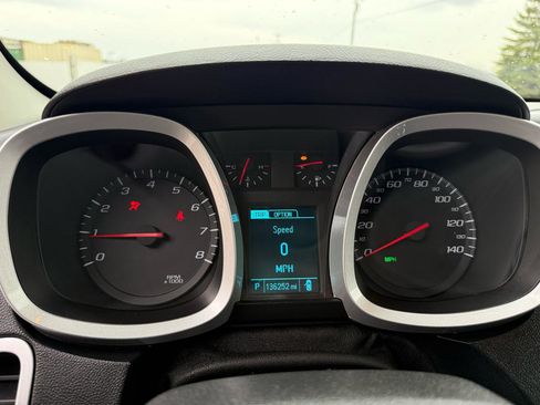 Used 2016 Chevrolet Equinox LT w/ Convenience Package image 14