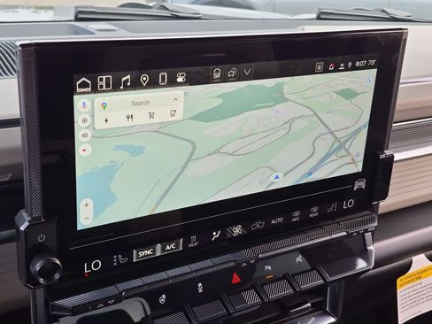 New 2026 GMC Hummer EV 4x4 Crew Cab image 13