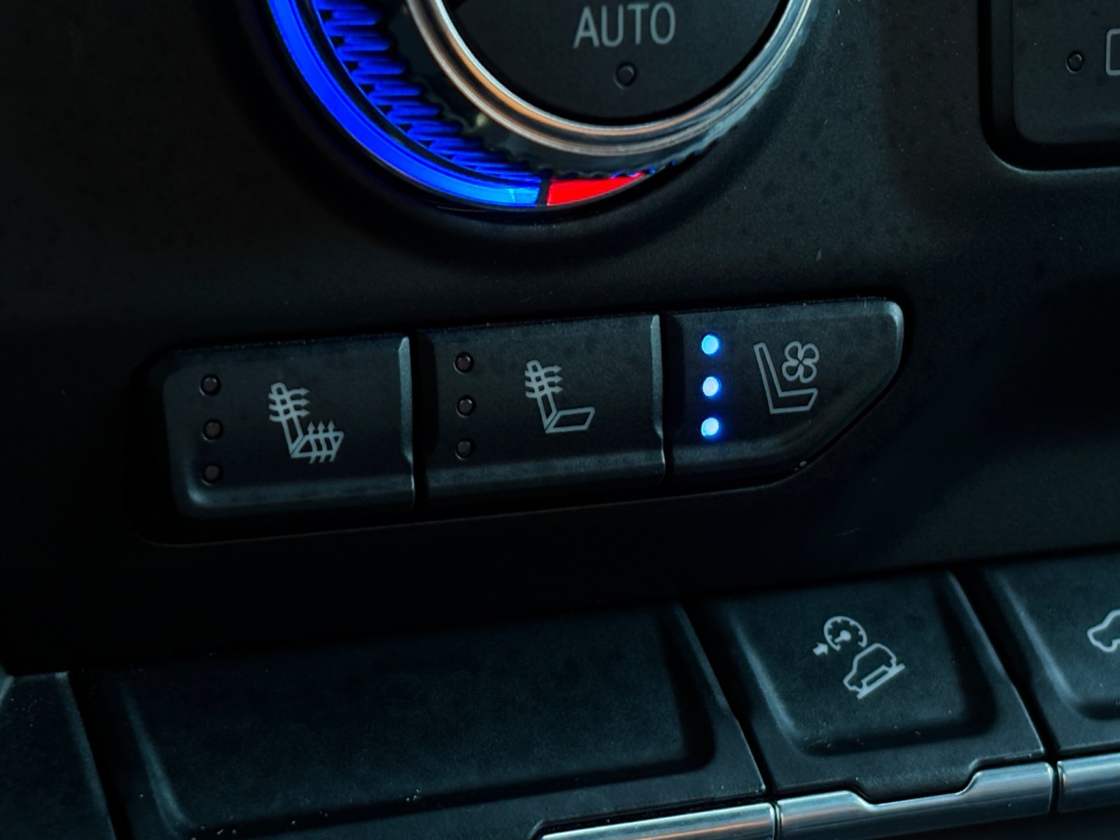 Used 2021 GMC Sierra 1500 AT4 AWD/4WD image 26