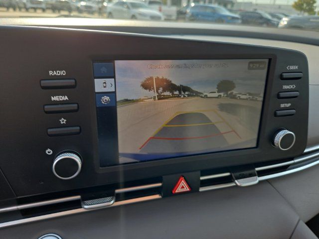 Used 2025 Hyundai Elantra Sport FWD image 14
