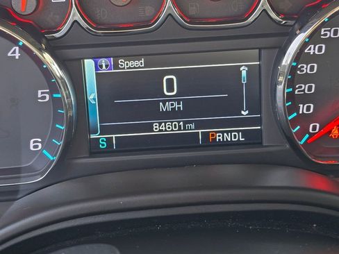 Used 2020 GMC Yukon SLE w/ Convenience Package image 28