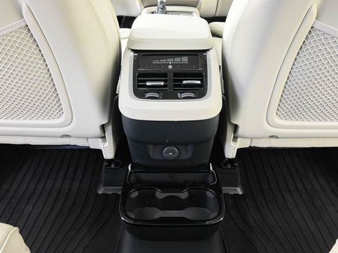 Used 2021 Volvo XC90 T6 Inscription w/ Lounge Package AWD/4WD image 21