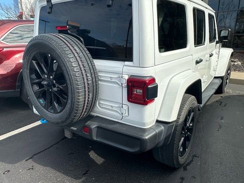 Used 2023 Jeep Wrangler Unlimited Sahara w/ Cold Weather Group image 6