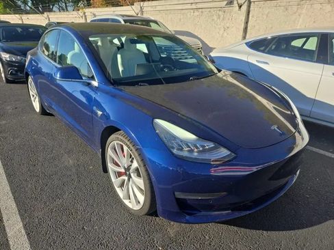 Used 2019 Tesla Model 3 Performance AWD/4WD image 2