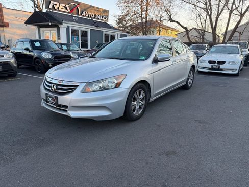 Used 2012 Honda Accord LX image 2