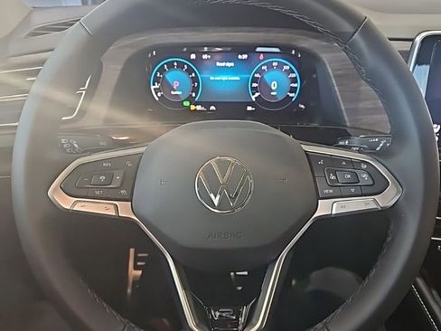 New 2026 Volkswagen Atlas SEL Premium R-Line AWD/4WD image 38