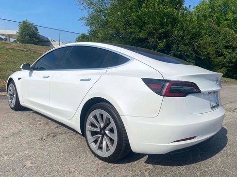 Used 2018 Tesla Model 3 Long Range AWD/4WD image 2