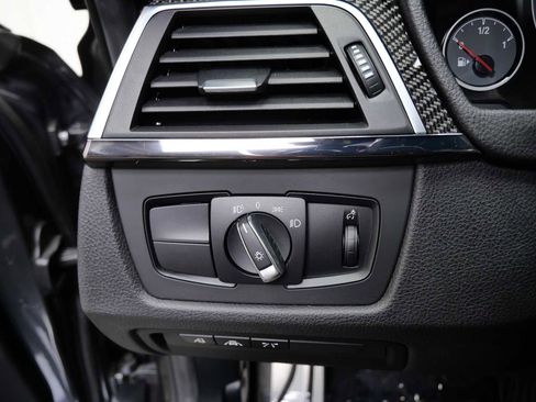 Used 2016 BMW M3 image 26