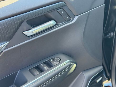 New 2026 GMC Acadia Elevation w/ Elevation Premium Package image 18