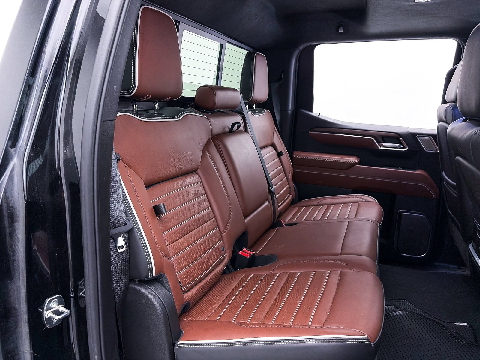 Used 2024 GMC Sierra 1500 Denali Ultimate AWD/4WD image 41