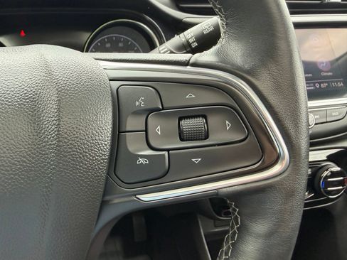 Used 2021 Buick Encore GX Essence w/ Experience Buick Package AWD/4WD image 15