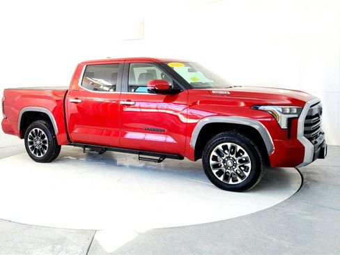 Used 2025 Toyota Tundra Limited image 7