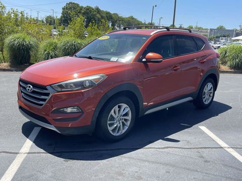 Used 2017 Hyundai Tucson Eco w/ Cargo Package AWD/4WD image 3
