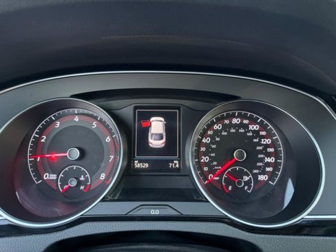 Used 2019 Volkswagen Arteon SE FWD image 21