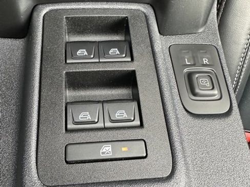 Used 2025 Ford Bronco Outer Banks image 15