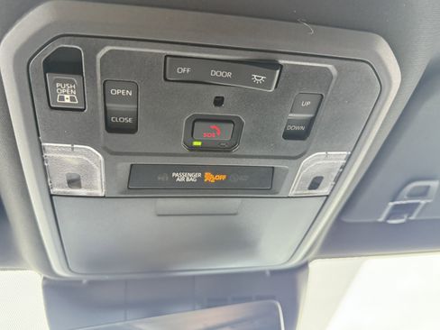 New 2026 Toyota Tacoma Limited AWD/4WD image 17
