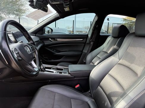 Used 2022 Honda Accord Sport image 9