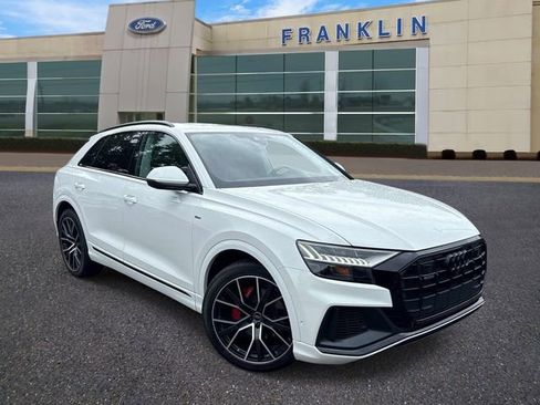 Used 2023 Audi Q8 Prestige AWD/4WD image 1