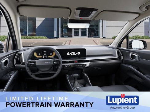 New 2026 Kia Sorento S image 18