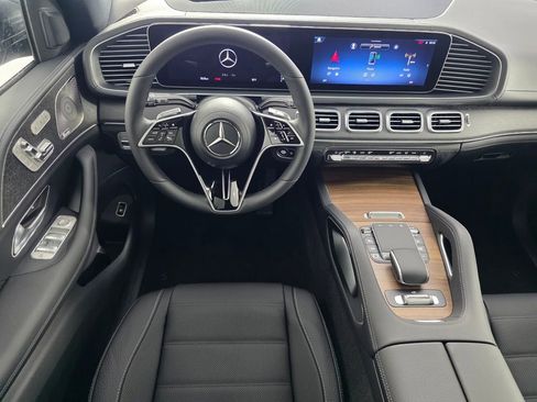 New 2026 Mercedes-Benz GLE 580 4MATIC image 10