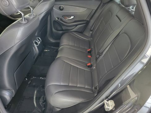 Used 2021 Mercedes-Benz GLC 300 image 11