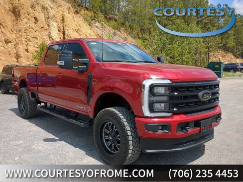 Used 2024 Ford F250 Lariat w/ Lariat Ultimate Package AWD/4WD image 1