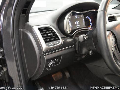 Used 2017 Jeep Grand Cherokee Trailhawk w/ Trailhawk Luxury Group image 27