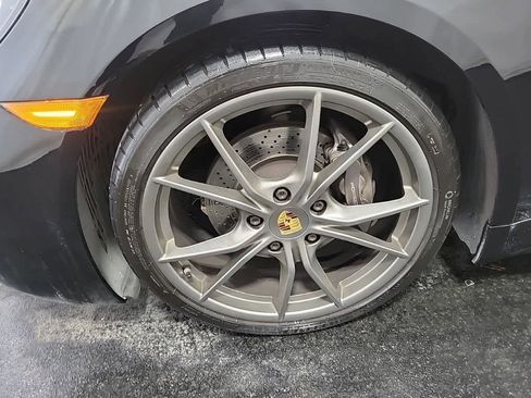 Used 2019 Porsche 718 Boxster image 5