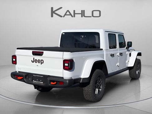 New 2026 Jeep Gladiator Mojave image 4