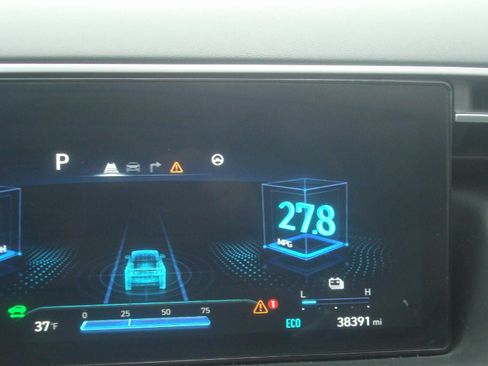 Used 2024 Hyundai Tucson Limited image 19