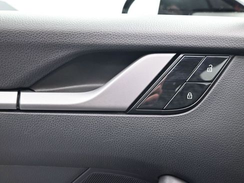 Used 2021 Porsche 911 Carrera image 16