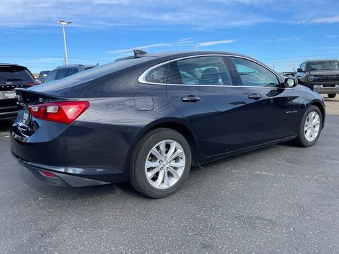 Used 2023 Chevrolet Malibu LT FWD image 4