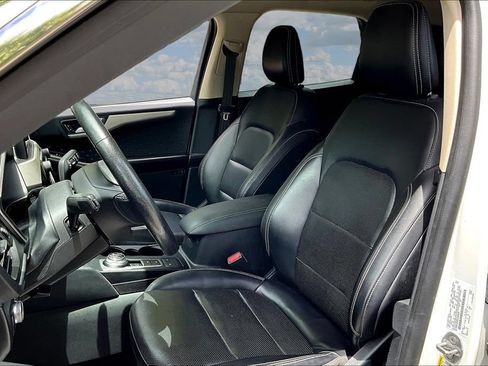 Used 2020 Ford Escape SEL FWD image 20