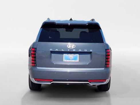 New 2026 Hyundai Palisade Calligraphy FWD image 4