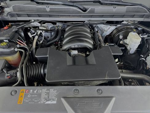 Used 2018 Chevrolet Silverado 1500 LT w/ All Star Edition AWD/4WD image 34