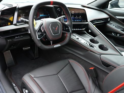 New 2027 Chevrolet Corvette Z06 w/ Stealth Interior Trim Package RWD image 2