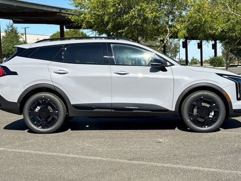 New 2026 Kia Sportage X-Line image 3