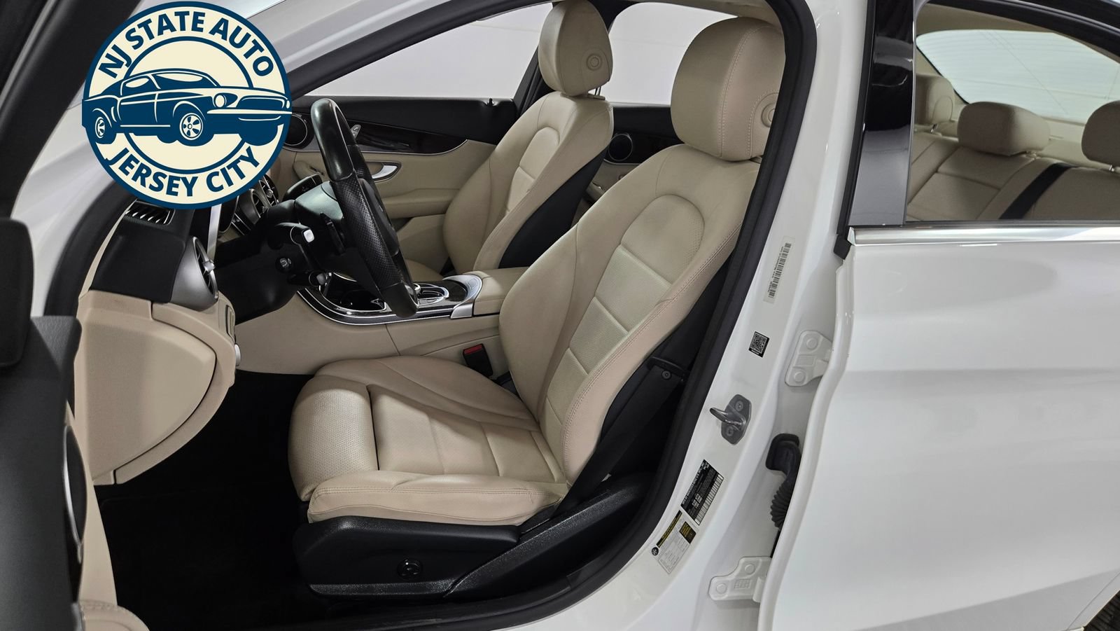 Used 2017 Mercedes-Benz C 300 4MATIC Sedan w/ Premium 1 Package image 24